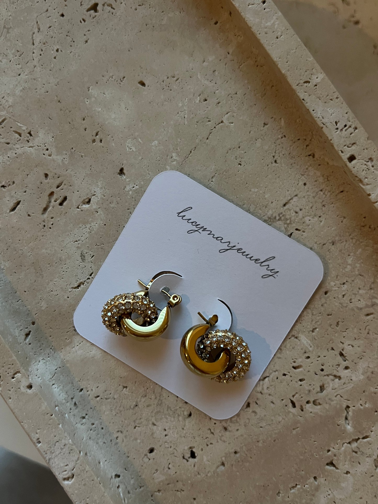 Shiny hoop earrings ✨