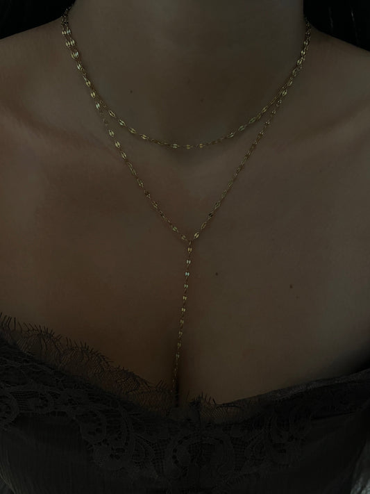 𝘈𝘯𝘨𝘦𝘭 gold necklace