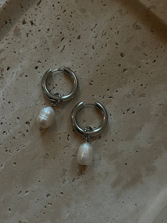Perla — hoop Earringse