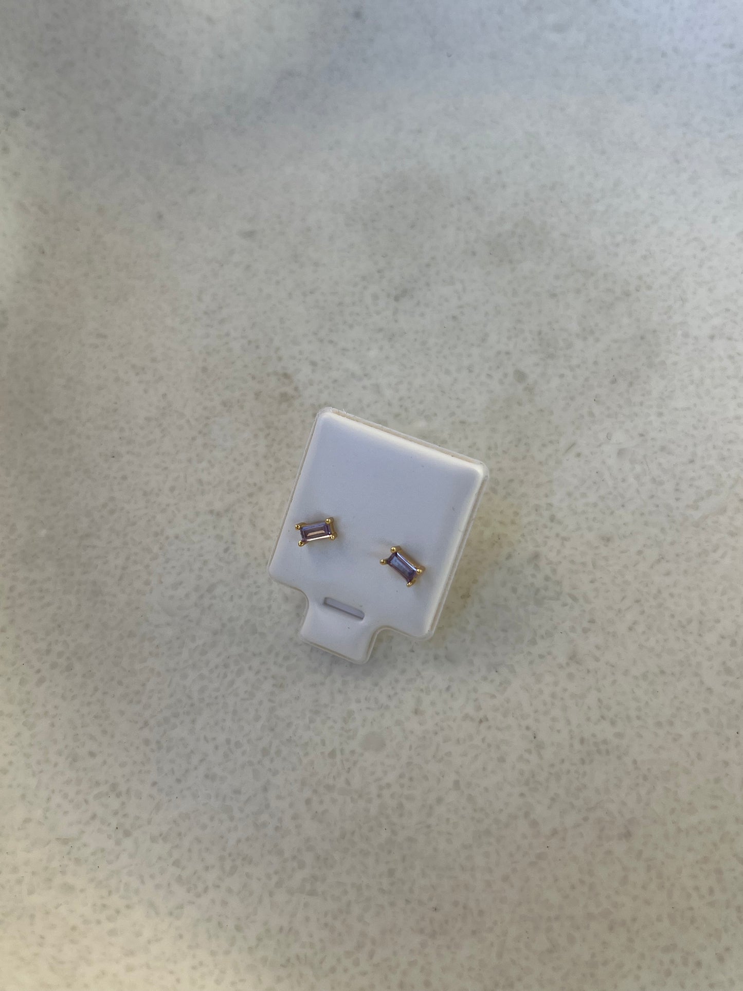 Purple stone - Stud earrings