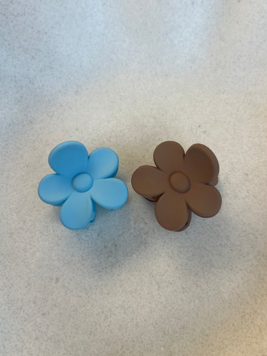 Flower hair clip