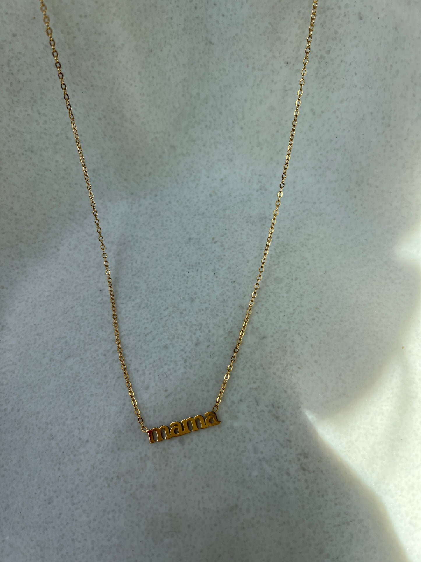 “Mama” necklace 🤱🏻