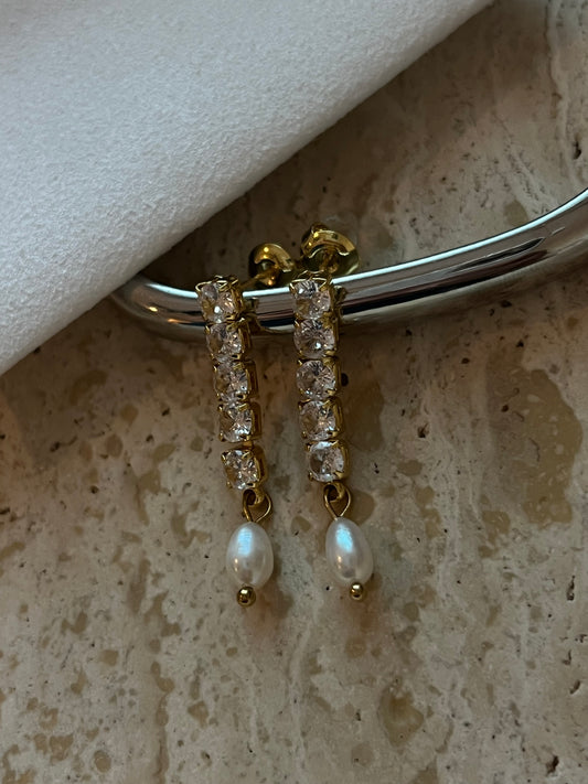 Tennis/pearl earrings
