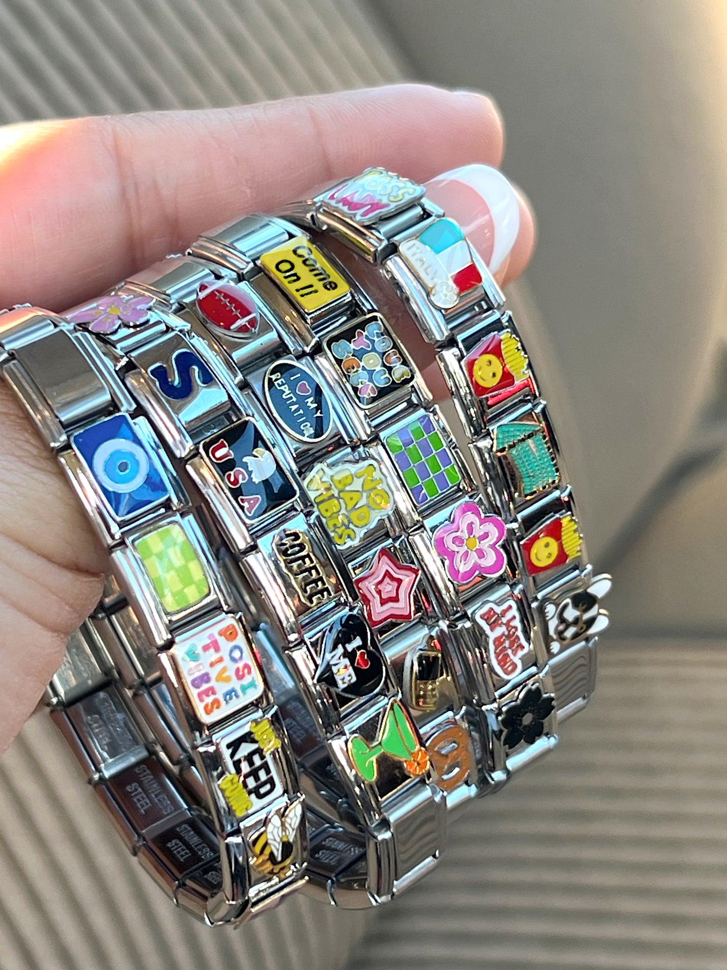 5 Italian charms